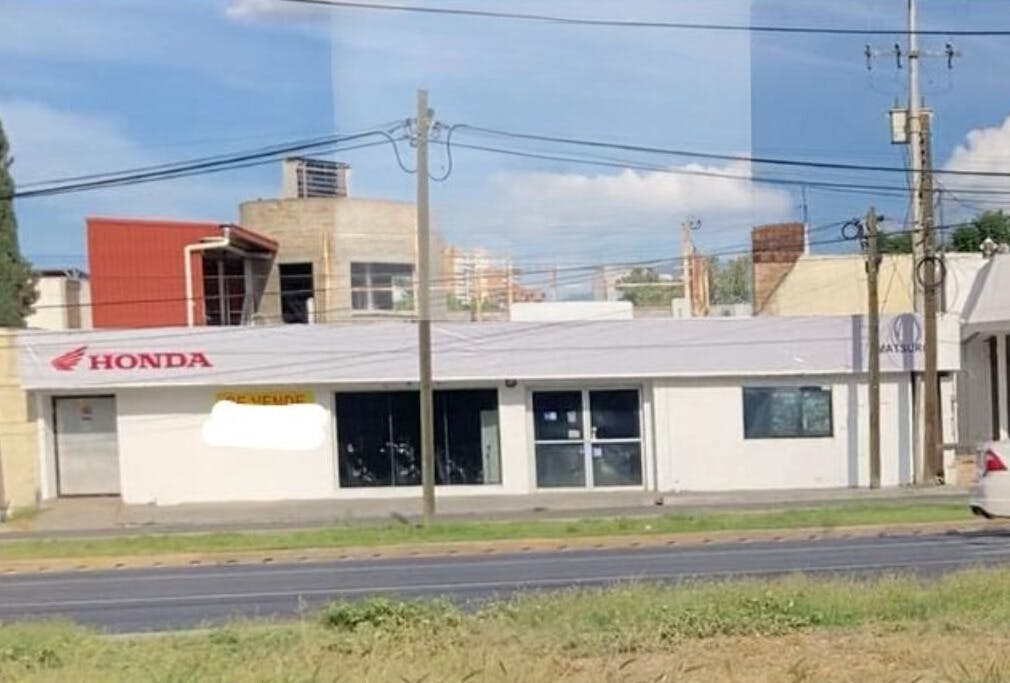 Local Comercial Spot2