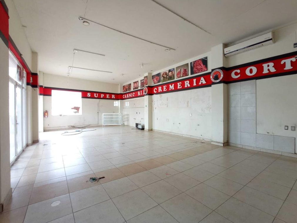 Local Comercial Spot2