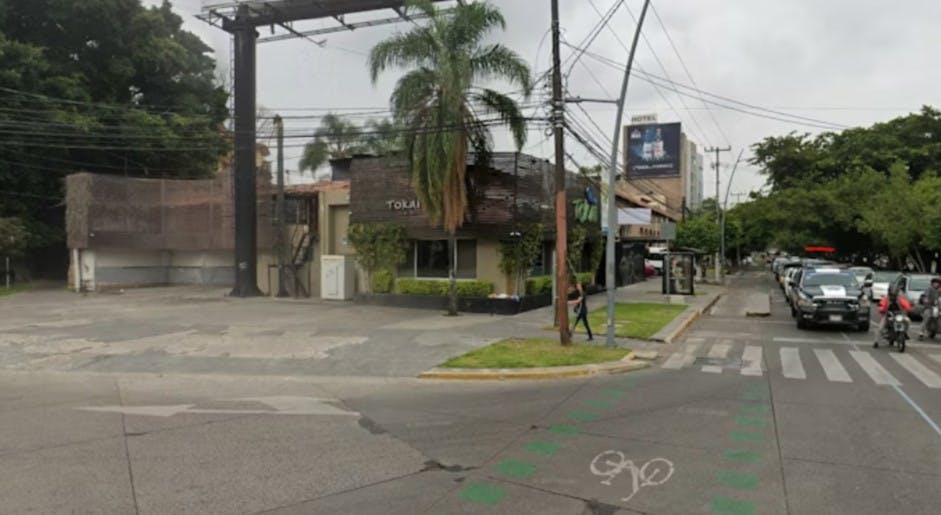 Local Comercial Spot2