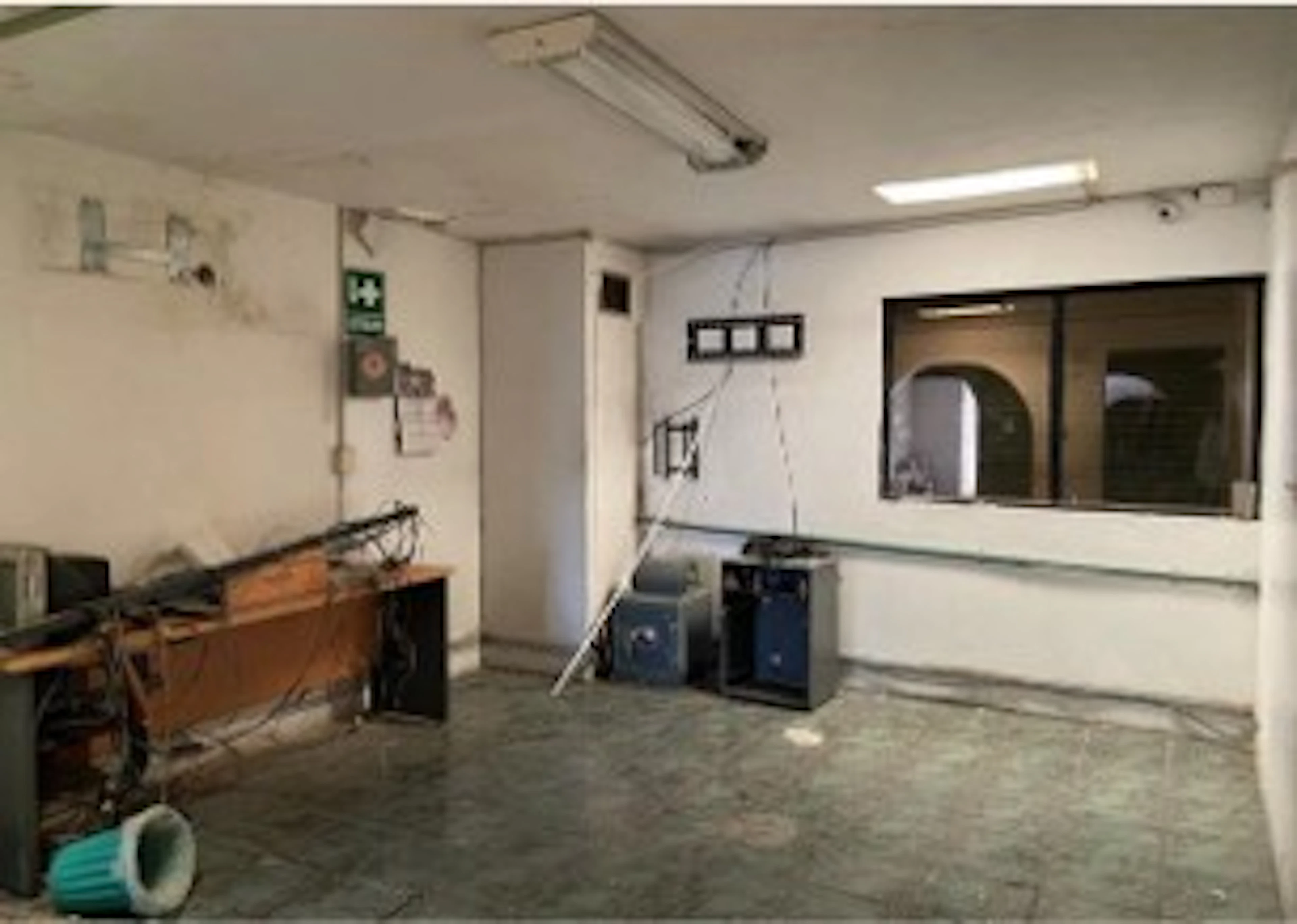 Local Comercial Spot2