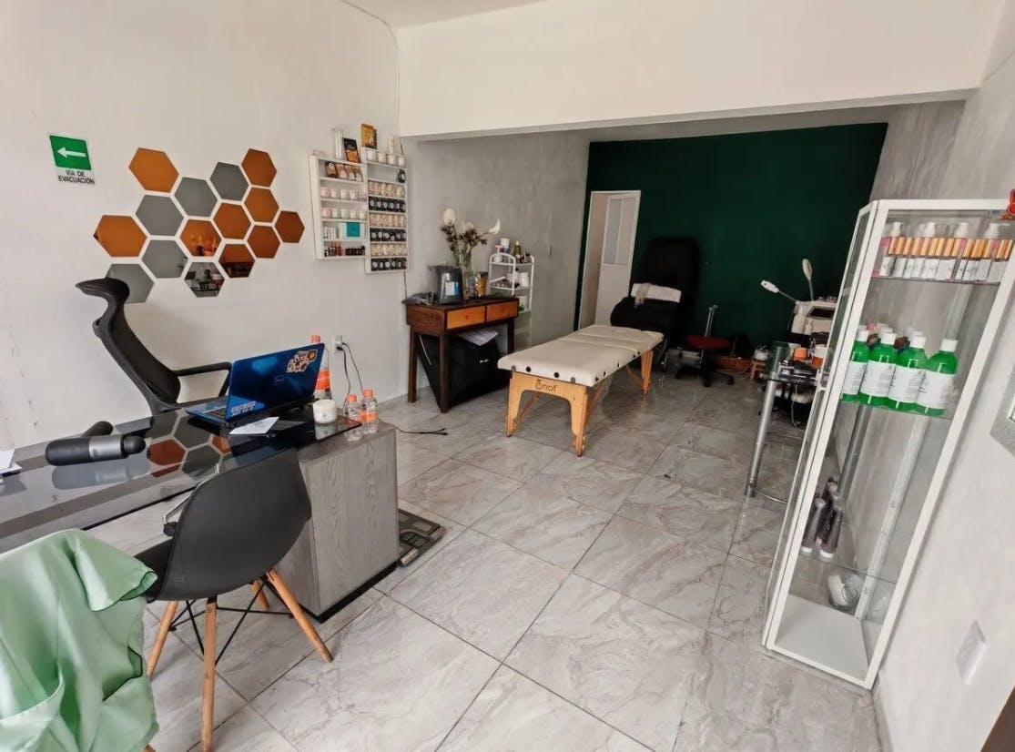 Local Comercial Spot2