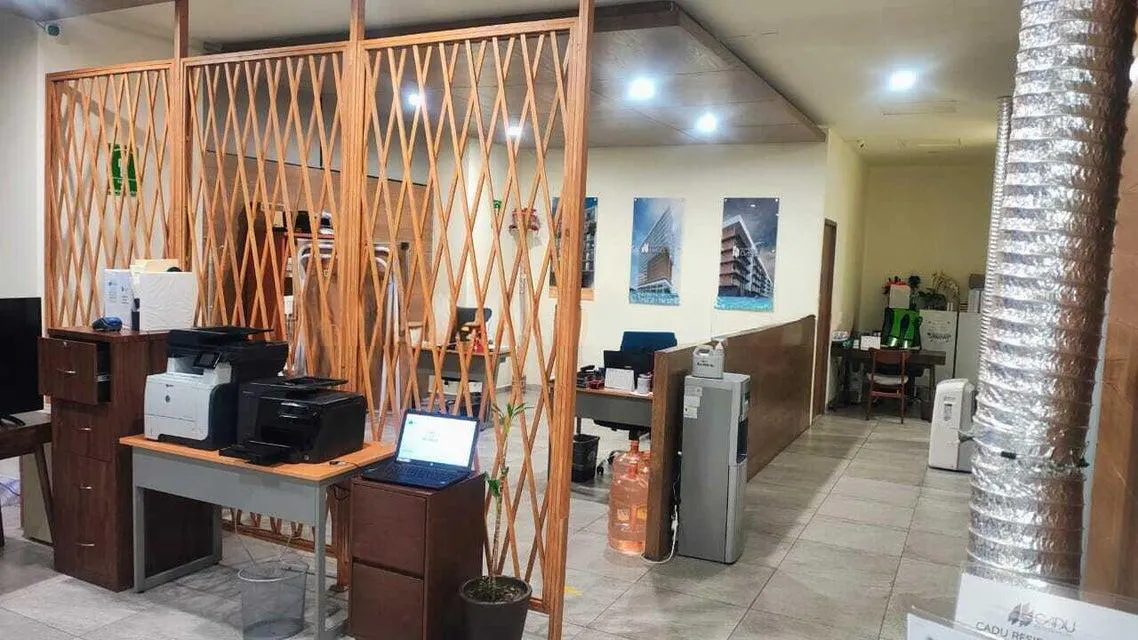 Local Comercial Spot2