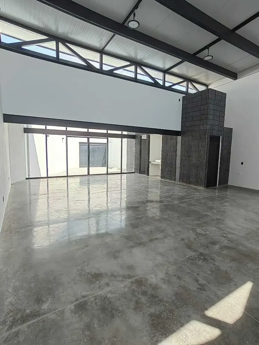 Local Comercial Spot2