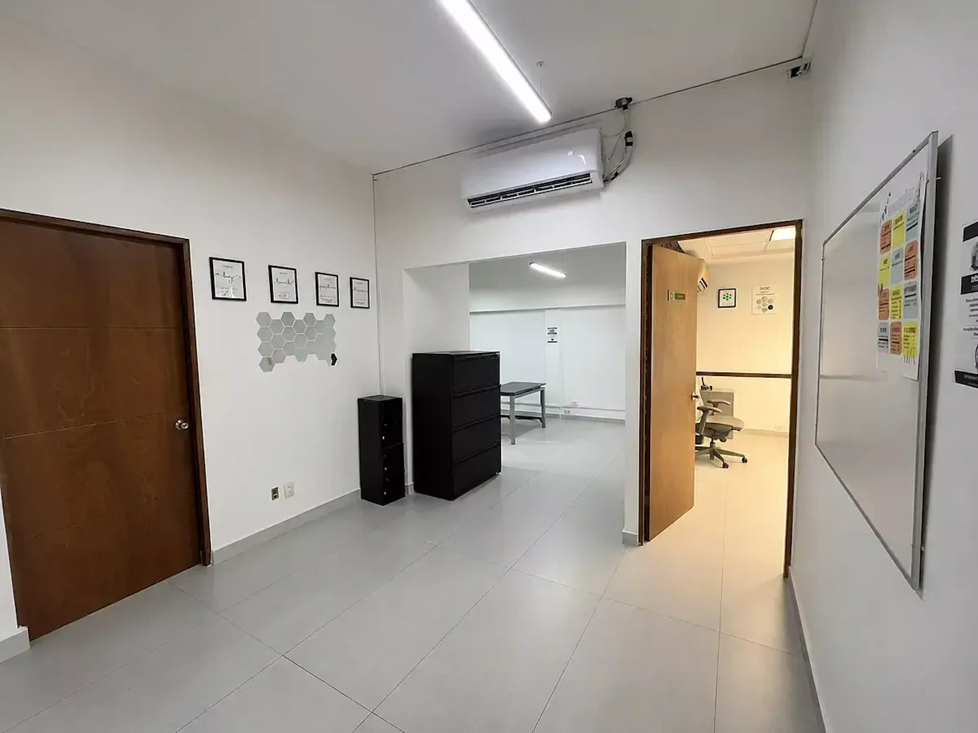 Local en venta en Las Torres, Monterrey, Nuevo León