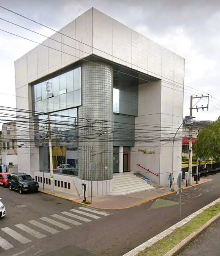 Local Comercial Spot2