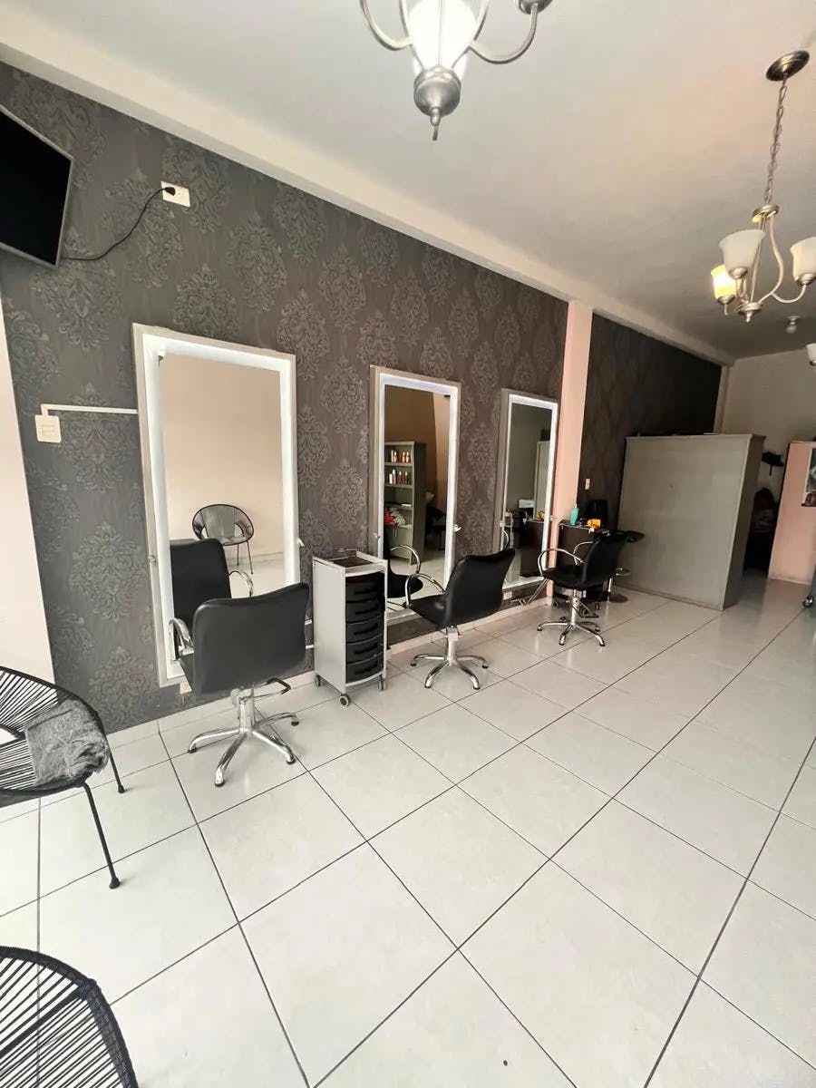 Local Comercial Spot2