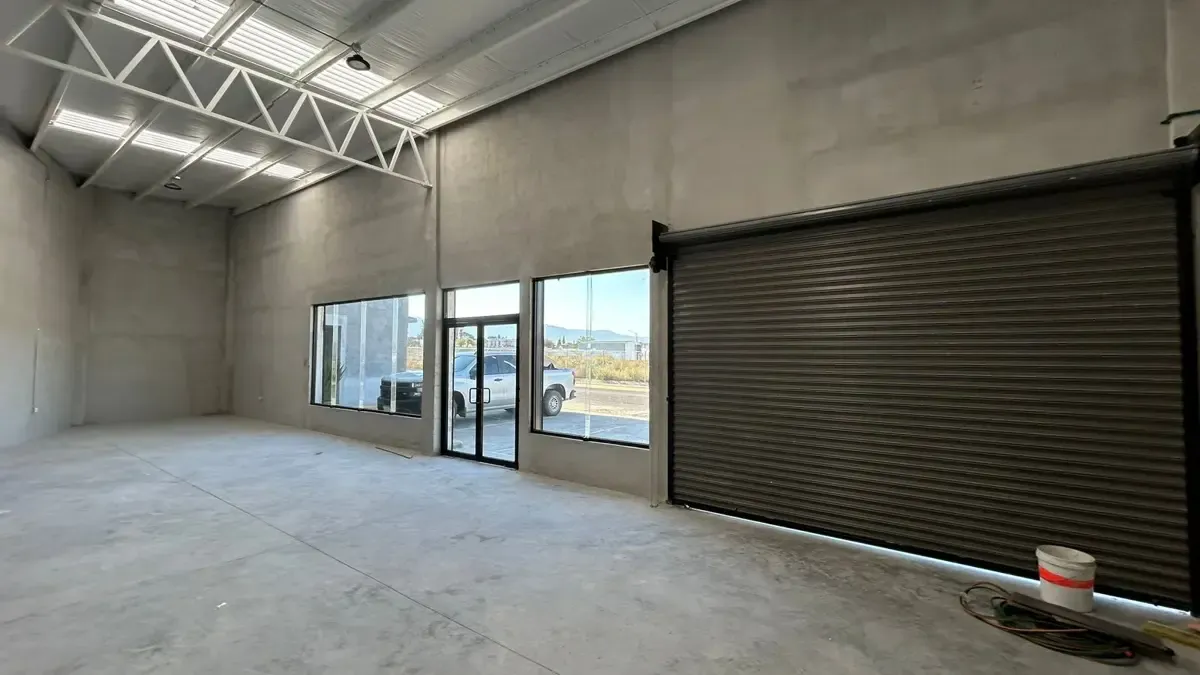 Local Comercial Spot2