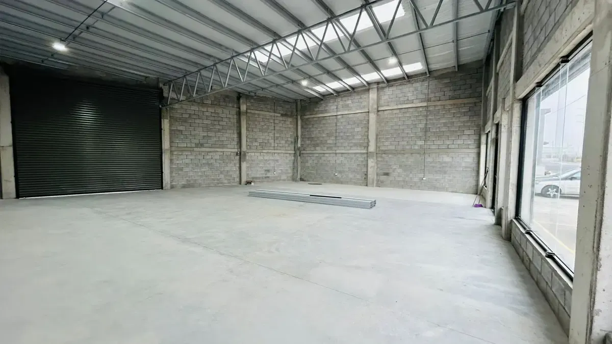 Local Comercial Spot2