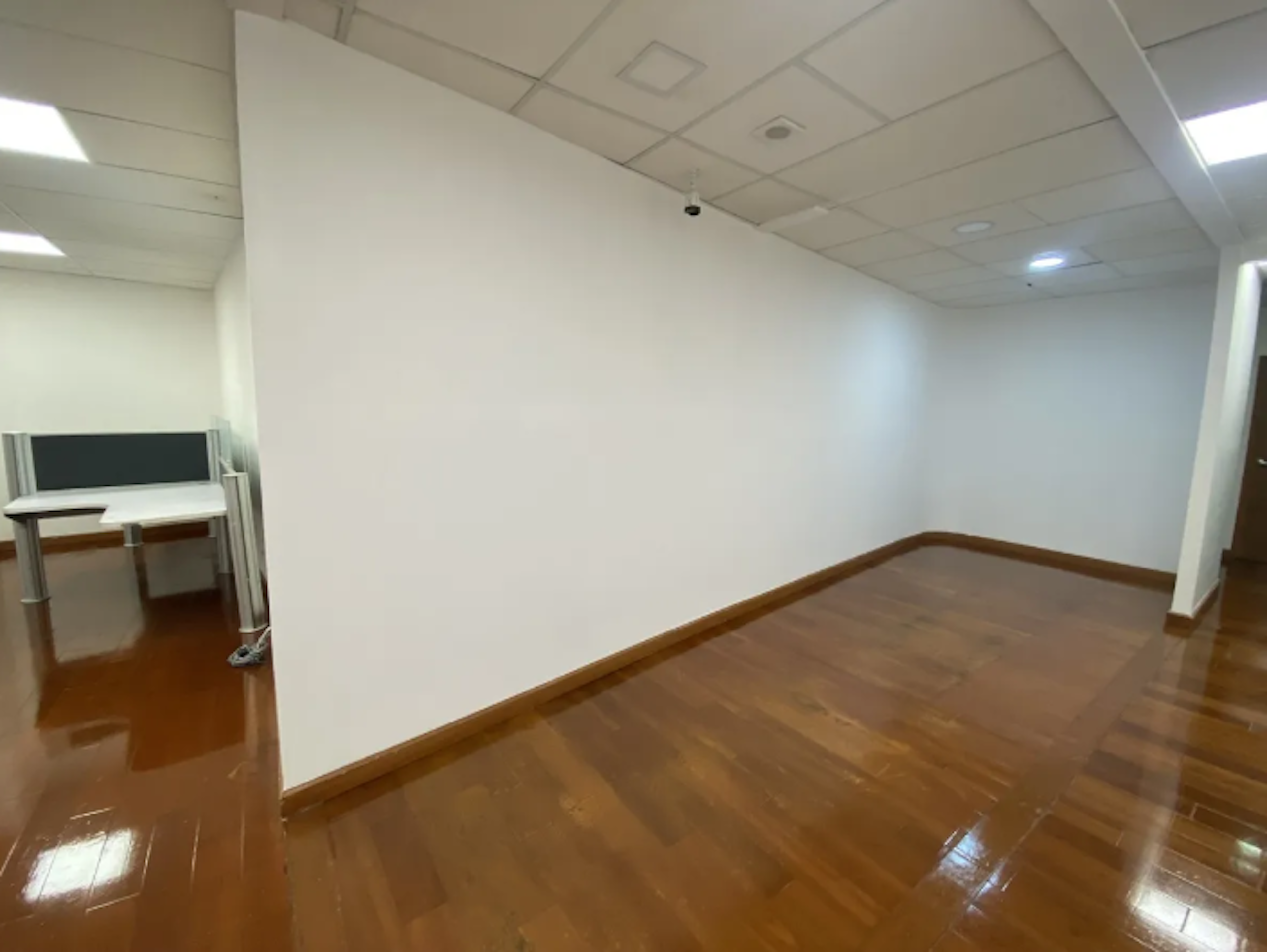 Spot image 0