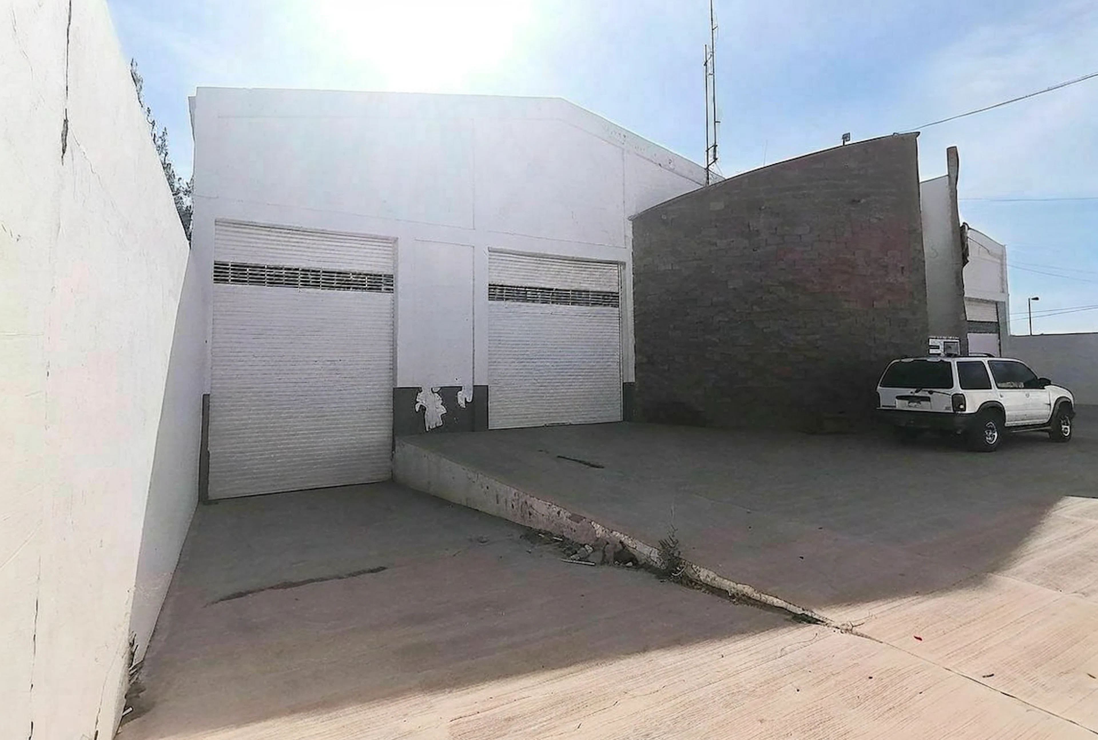 Industrial Spot2