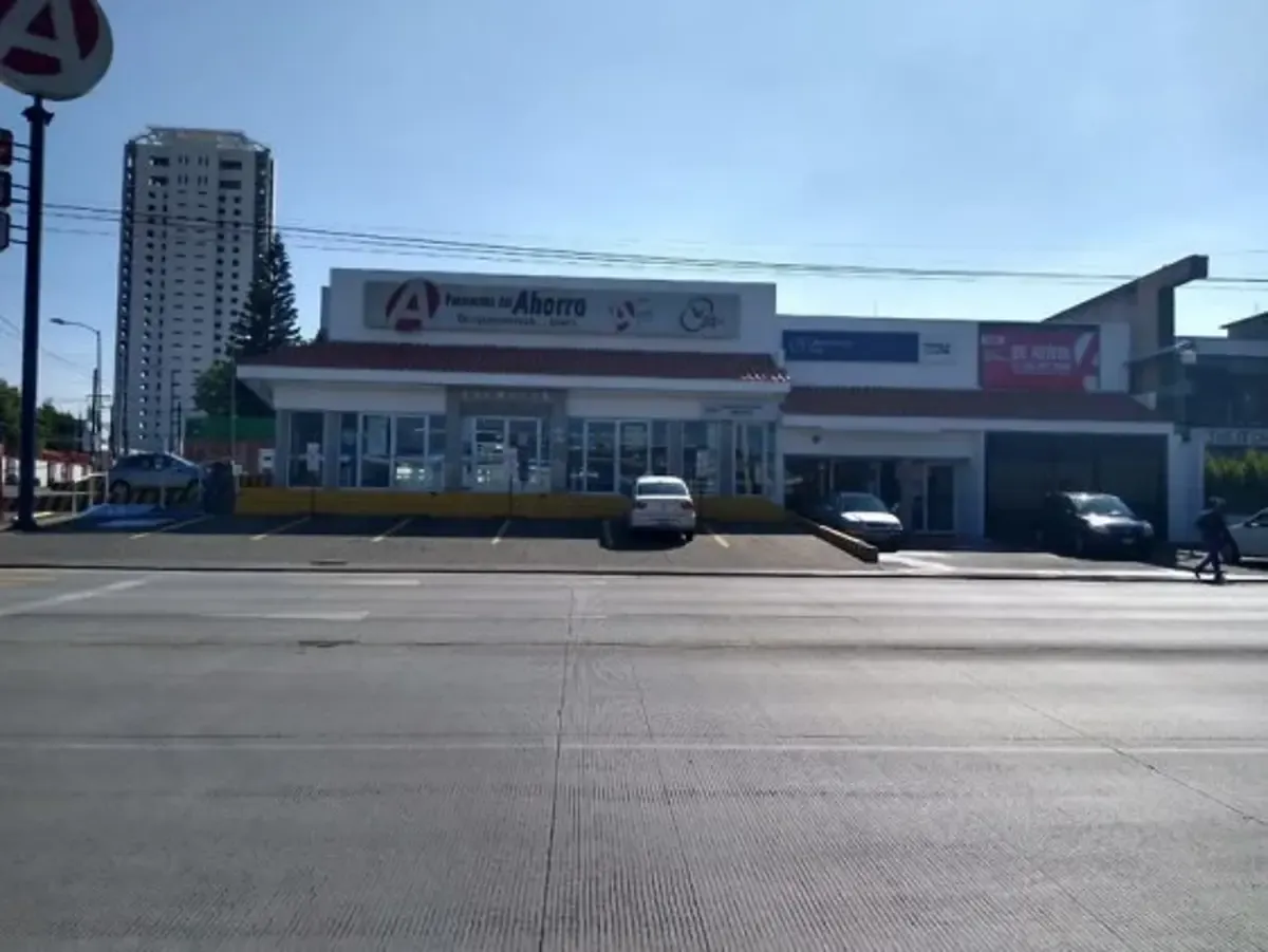 Local Comercial Spot2