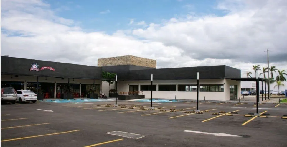 Local Comercial Spot2