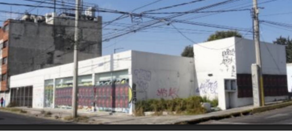 Local Comercial Spot2