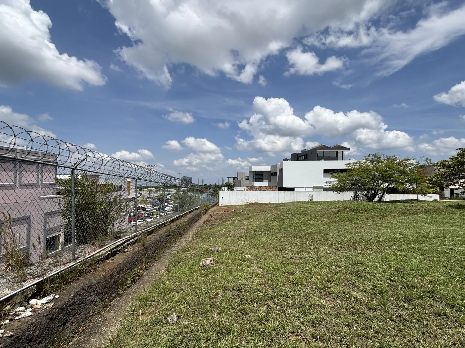 Terreno Spot2
