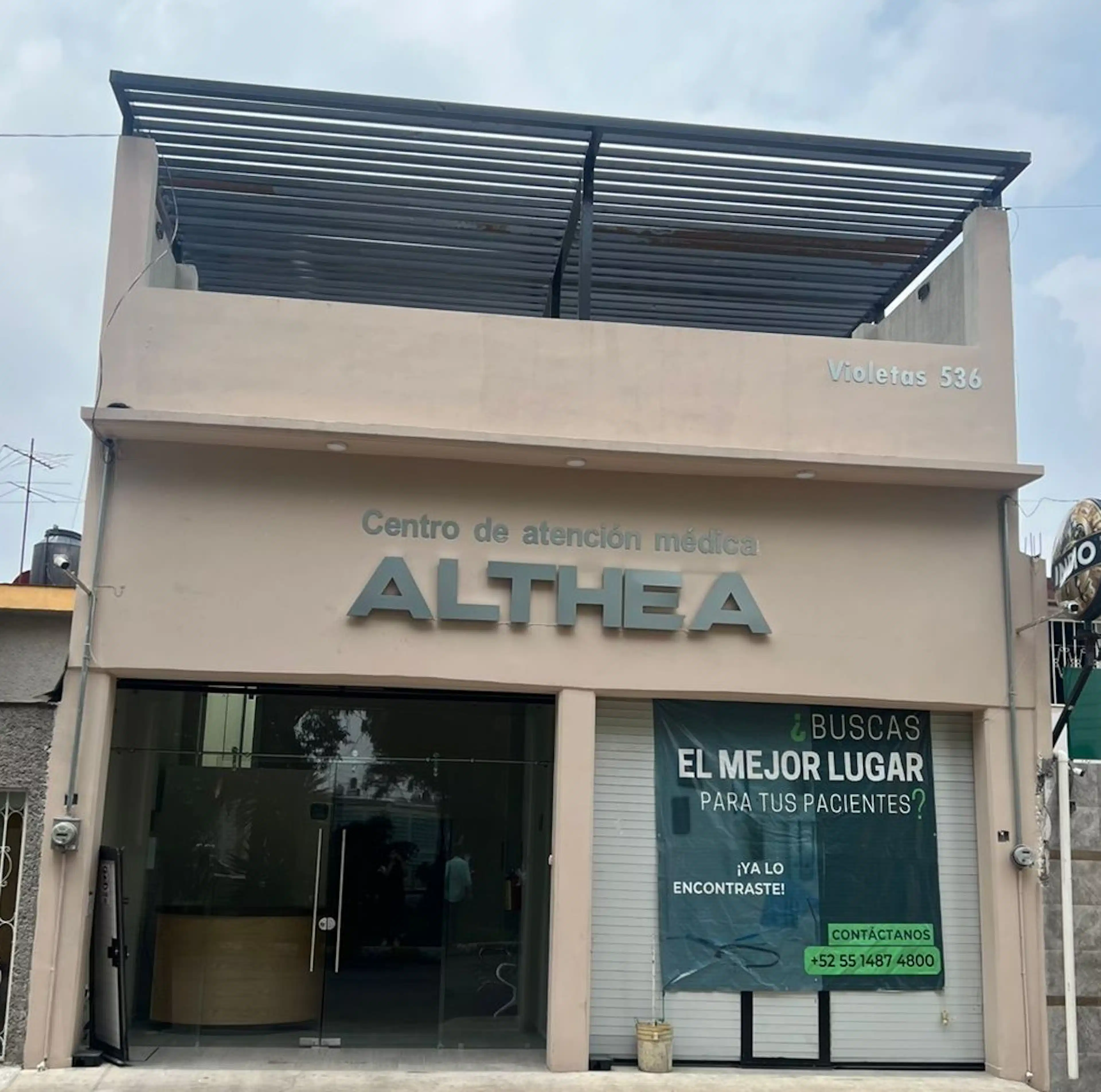 Calle Violetas 536