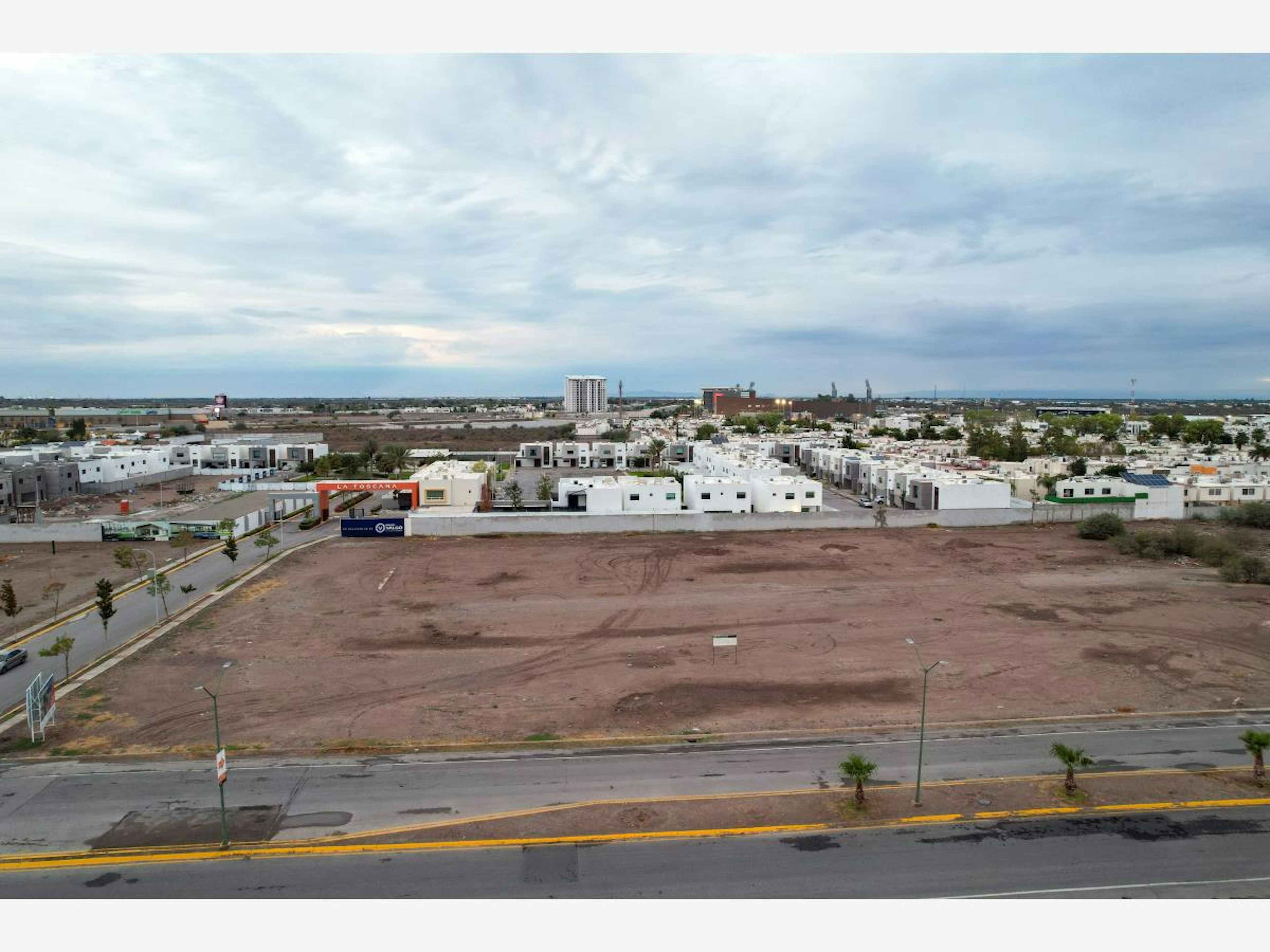 Terreno En Venta En Ampliación Senderos, Torreón, Coahuila De Zaragoza
