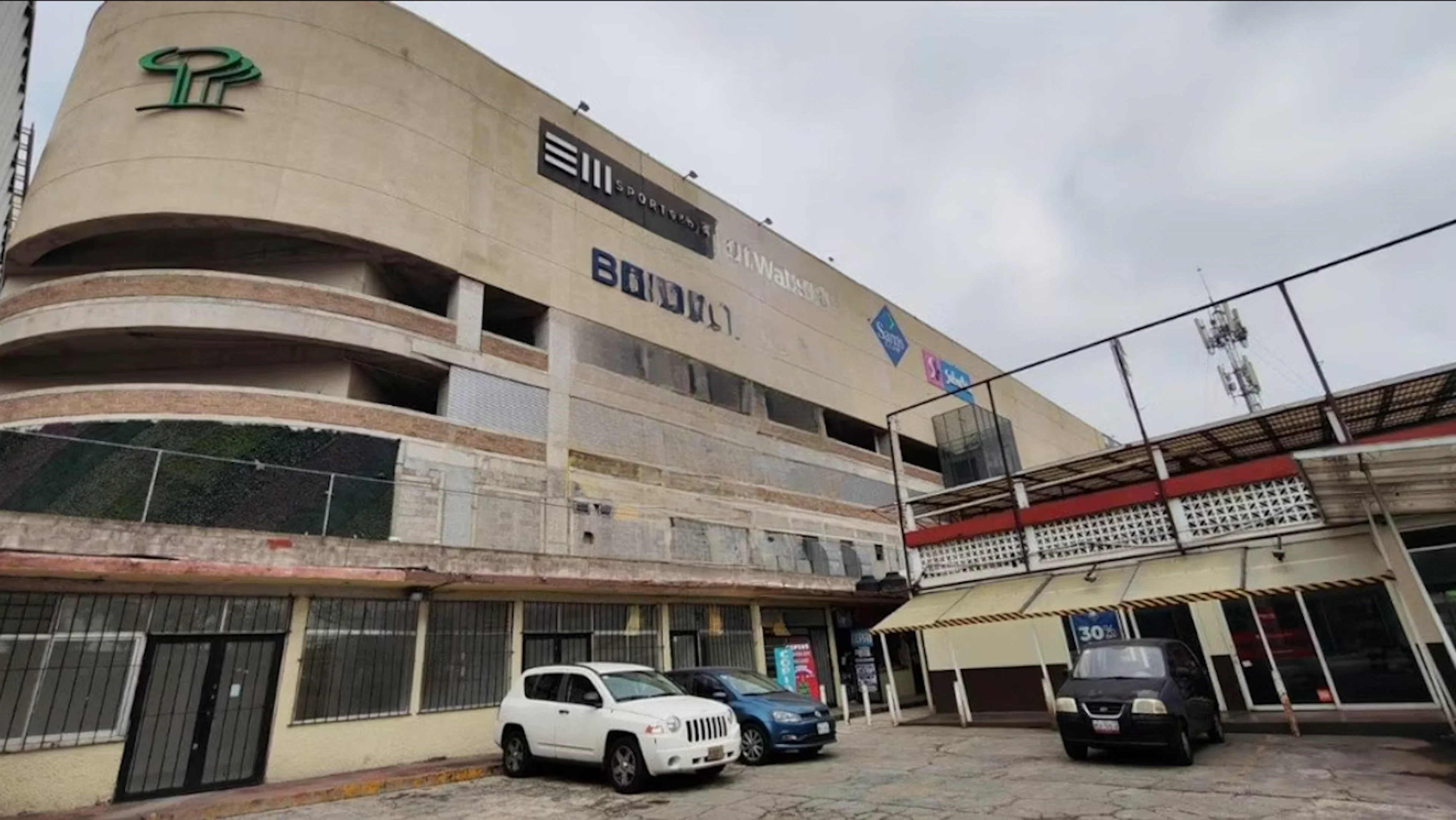 Local Comercial Spot2