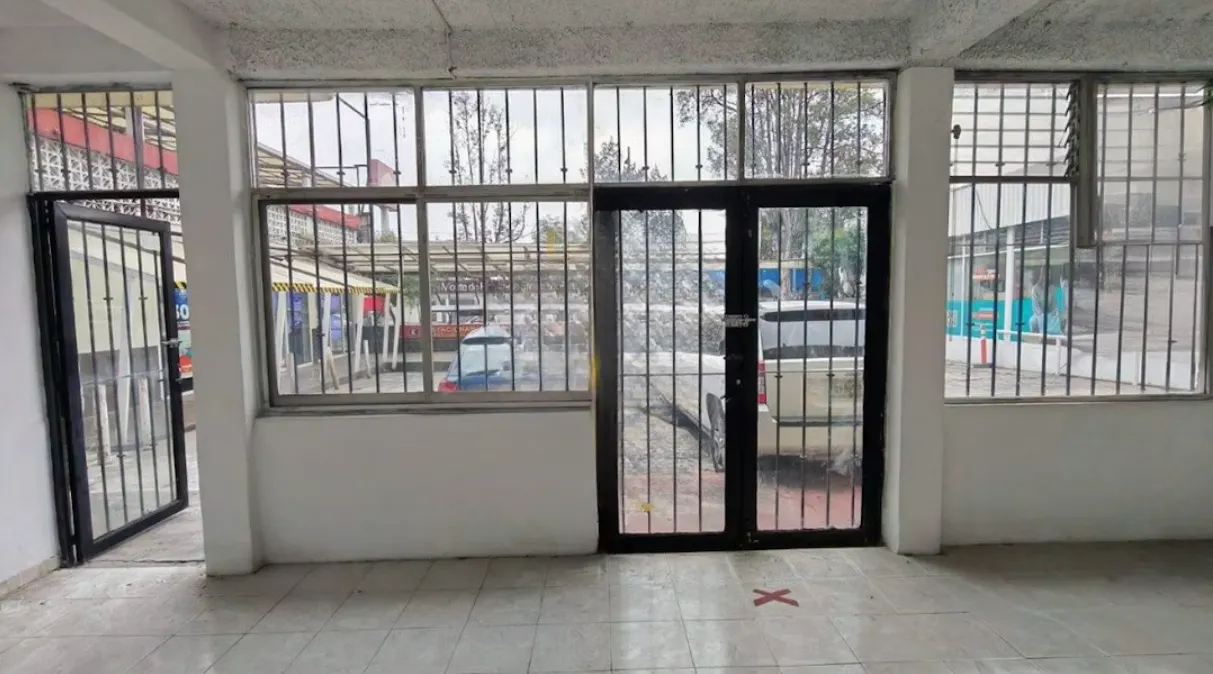 Local Comercial Spot2