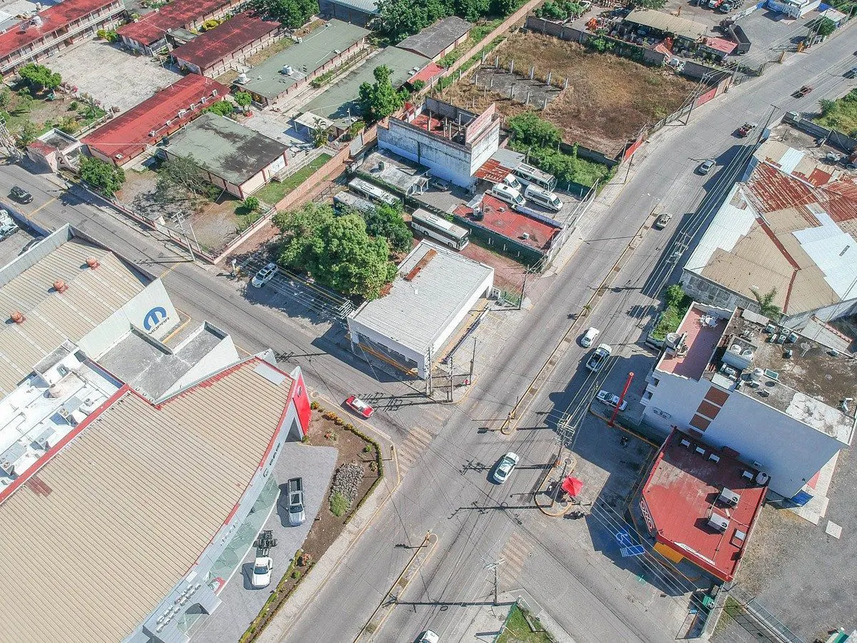 Local Comercial Spot2