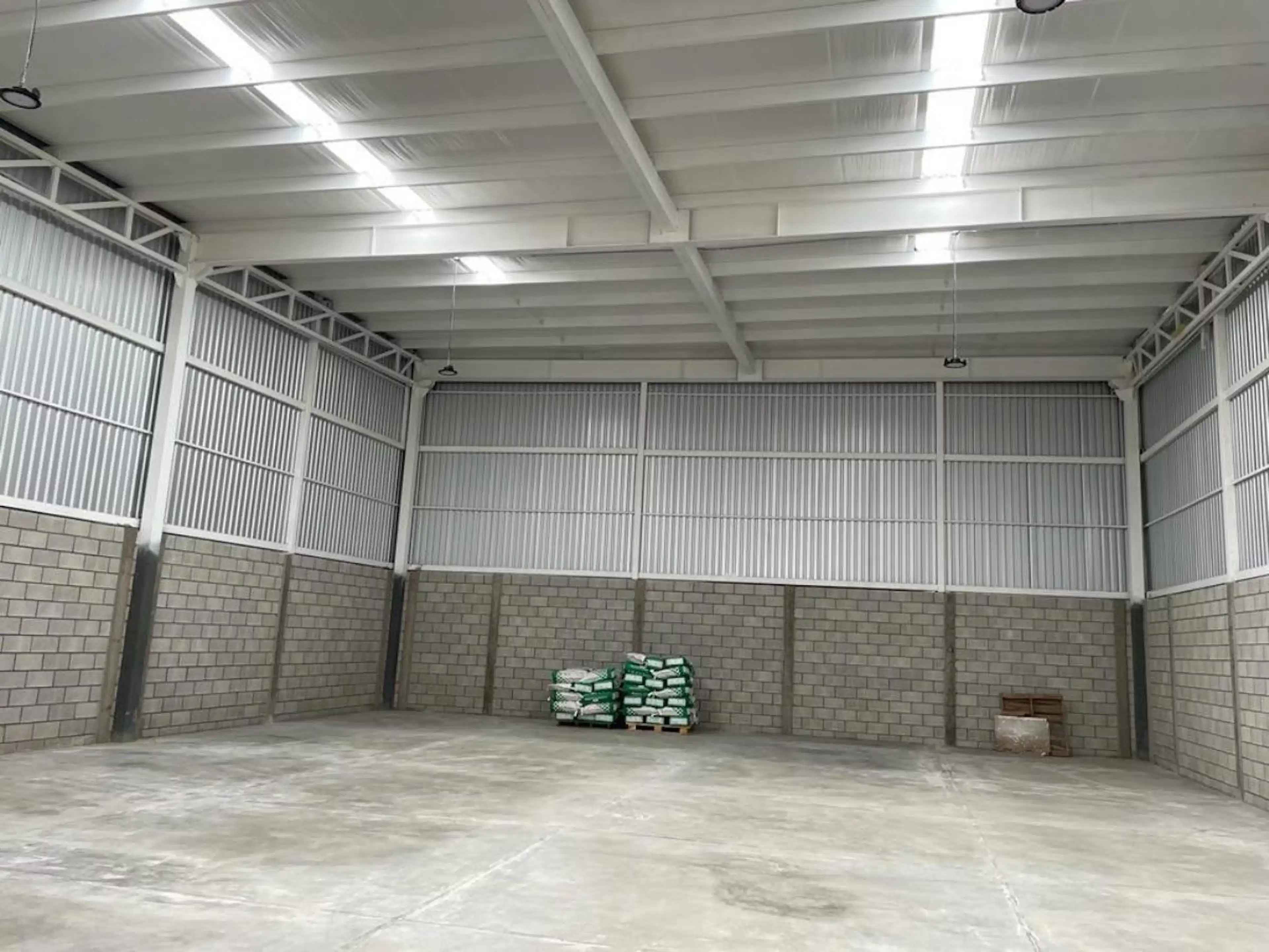 Blvd El Tajito Y Periférico Raul Lopez Sanchez 1