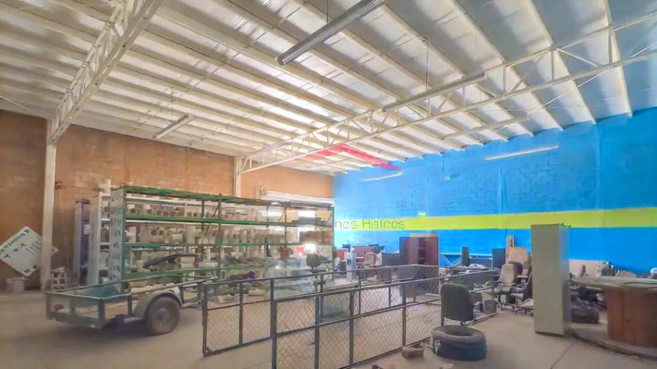Industrial Spot2