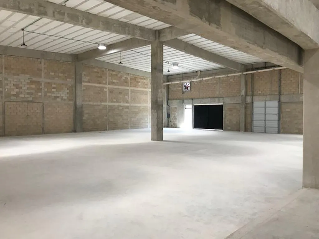 Industrial Spot2