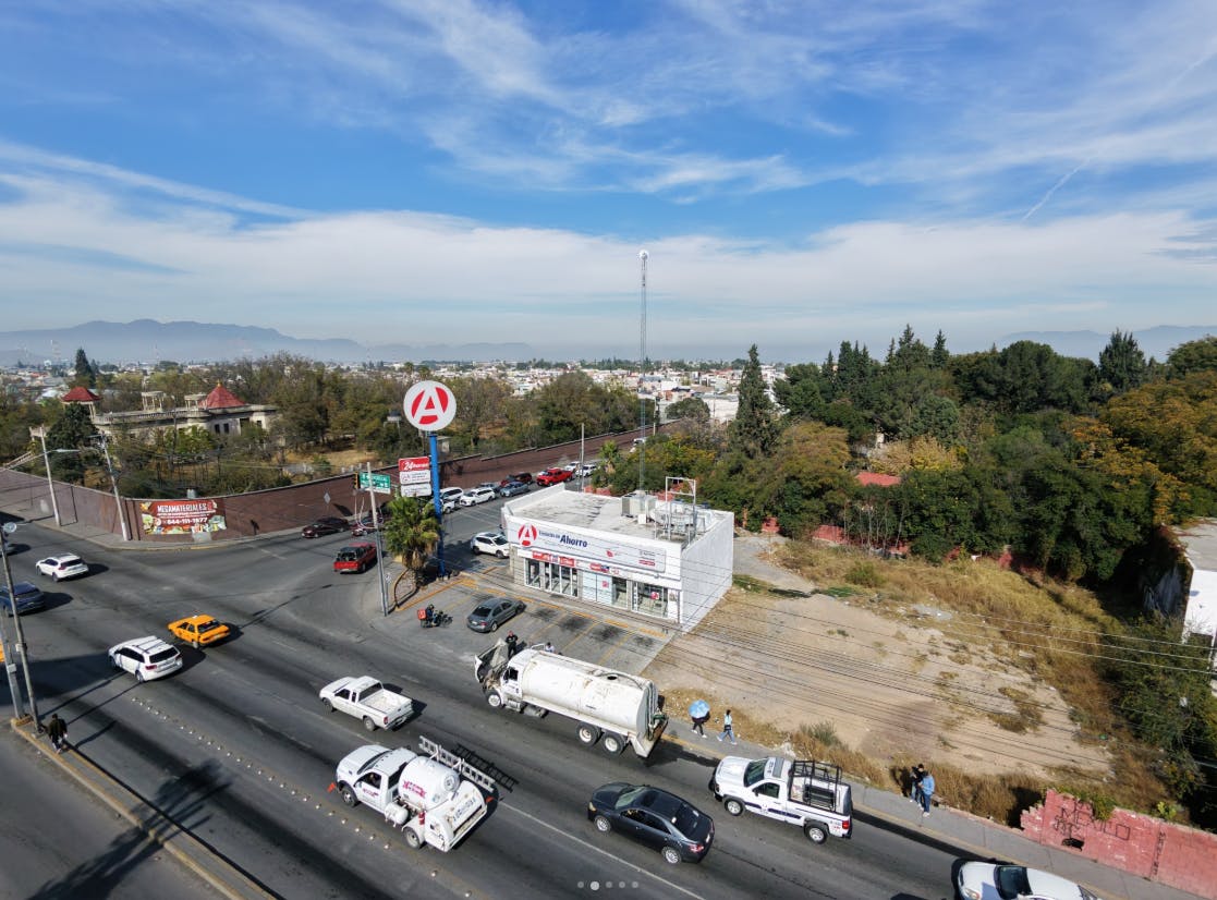 Local Comercial Spot2