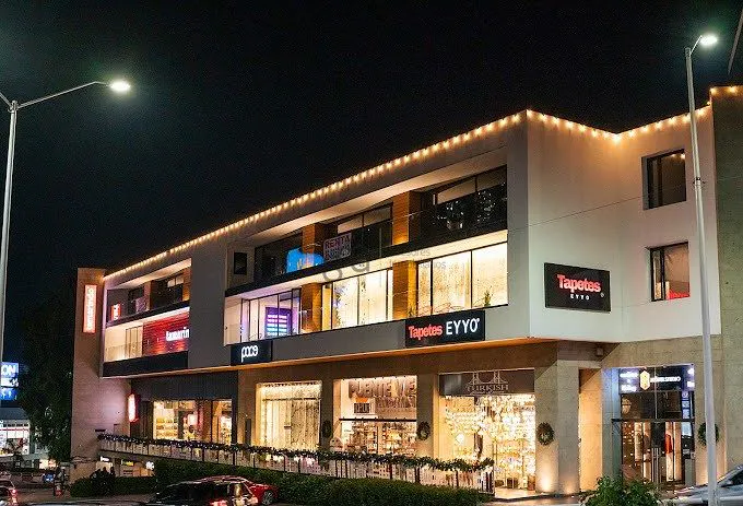 Local Comercial Spot2