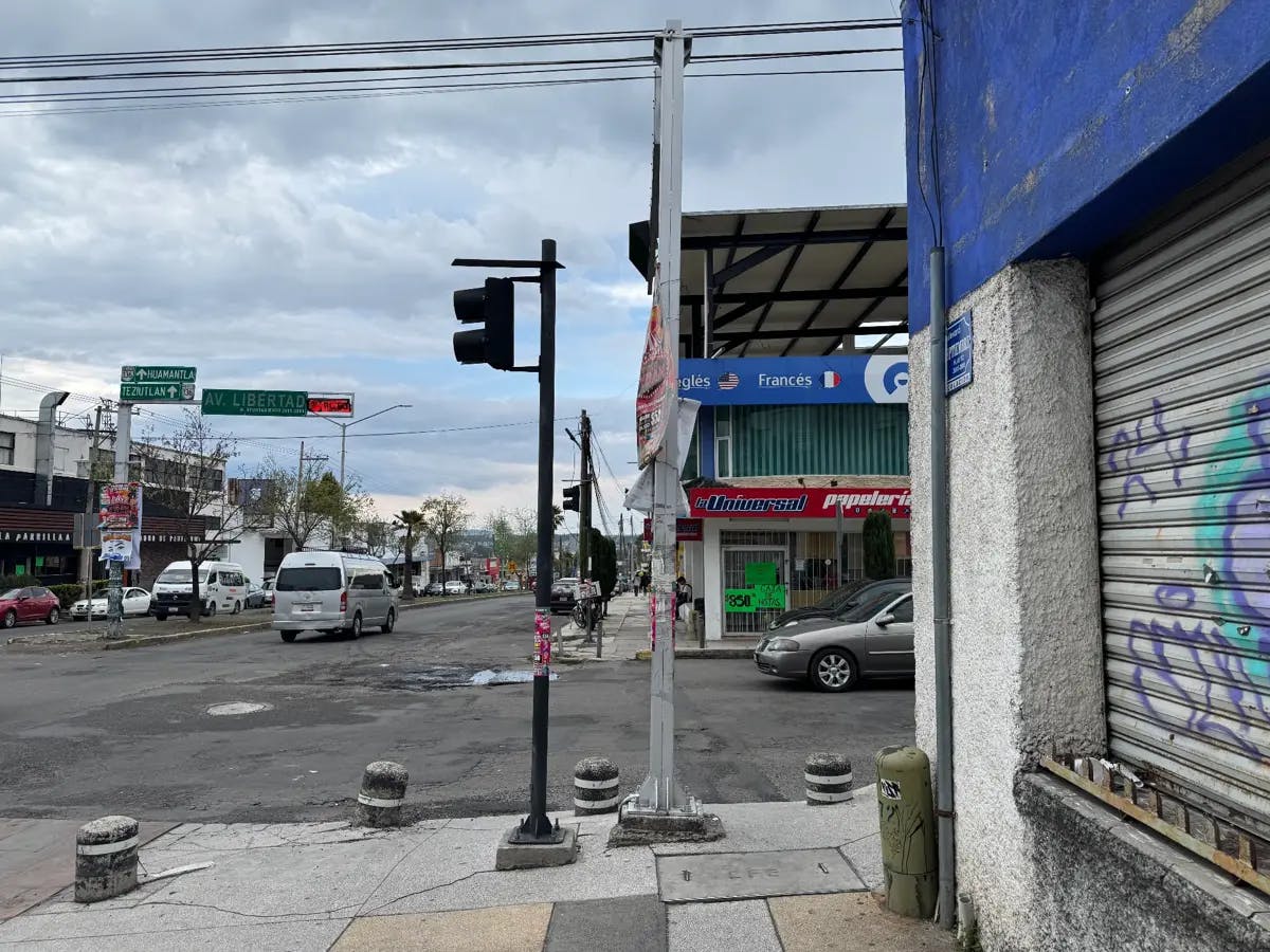 Local Comercial Spot2