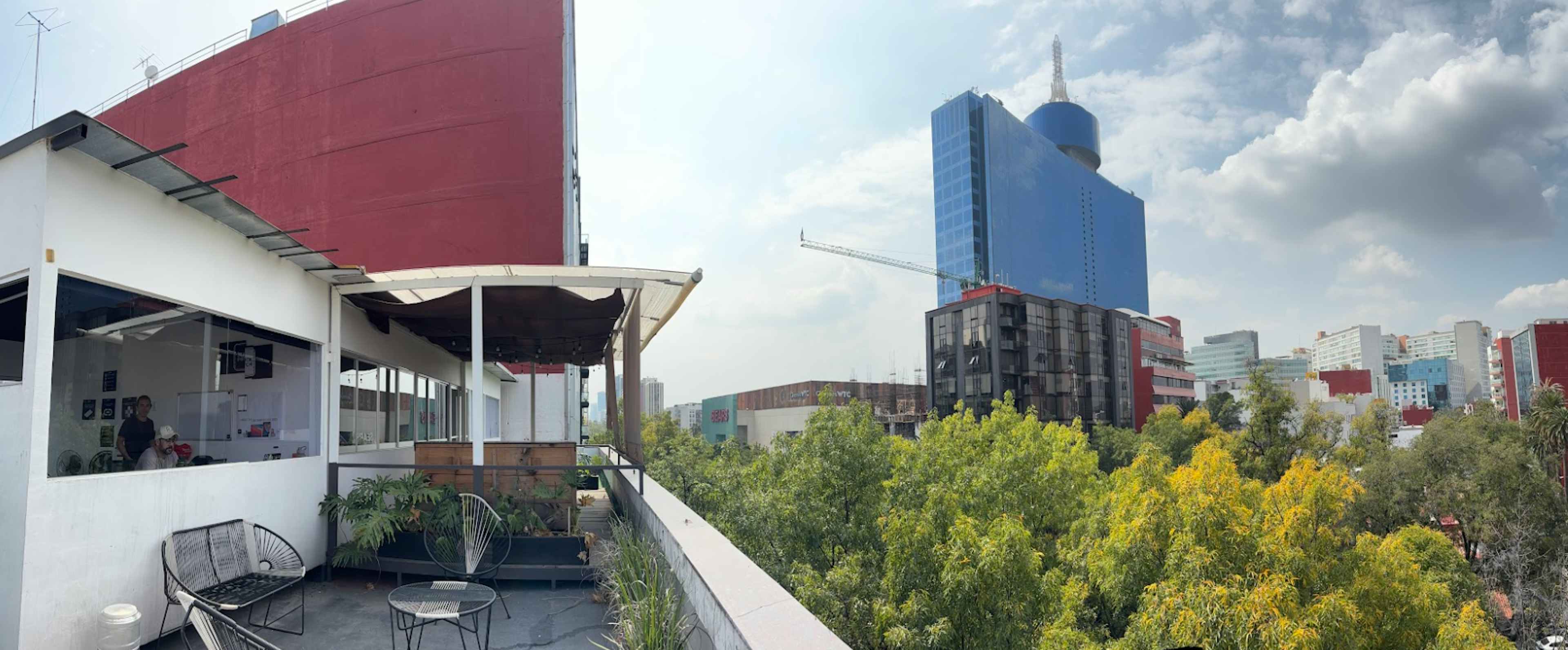 Piso 4 Oficina 422 - 8p