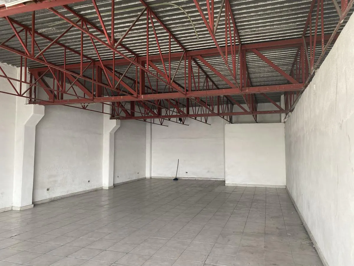 Local Comercial Spot2
