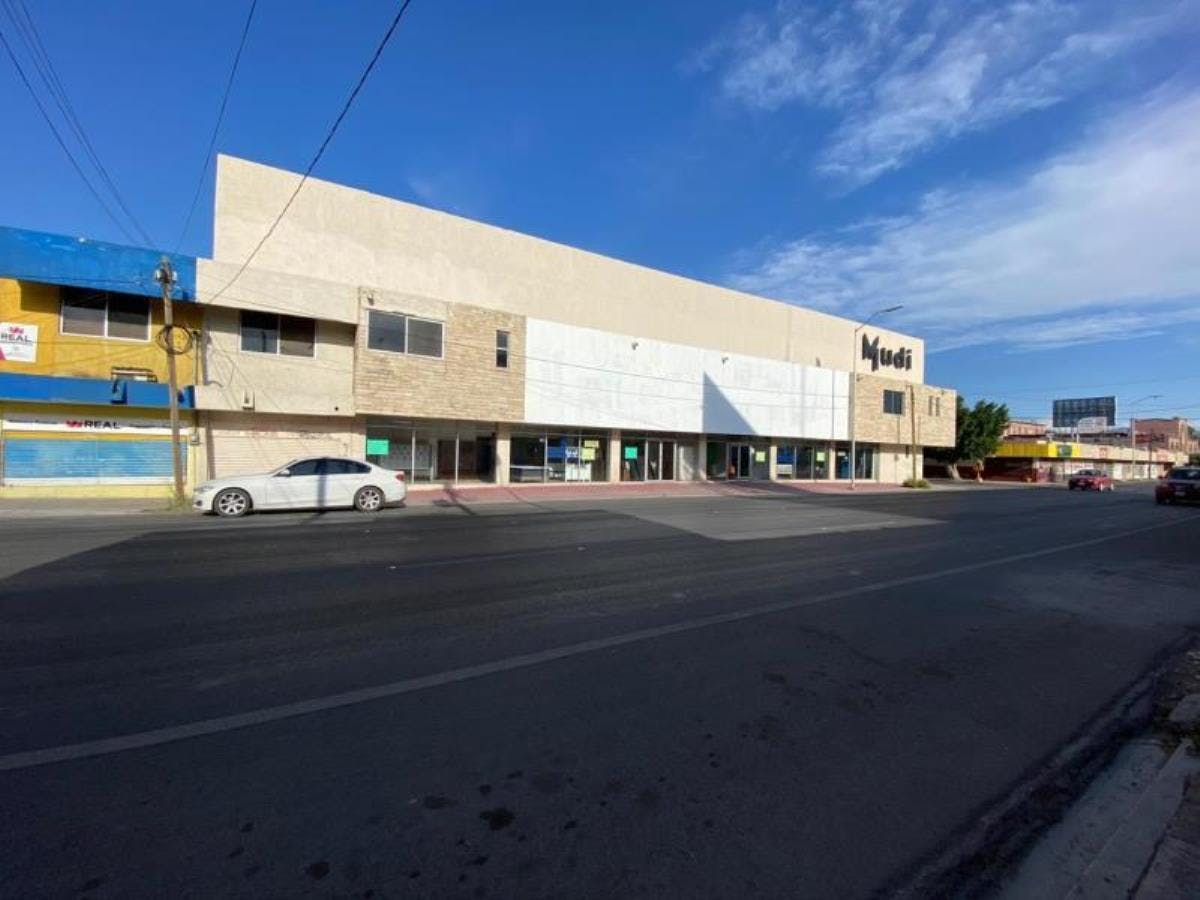 Local Comercial Spot2