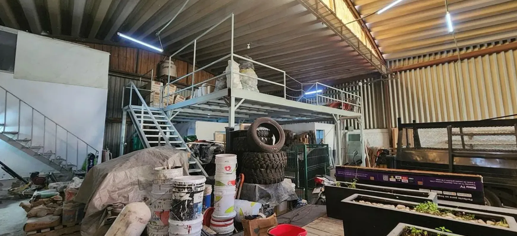 Industrial Spot2