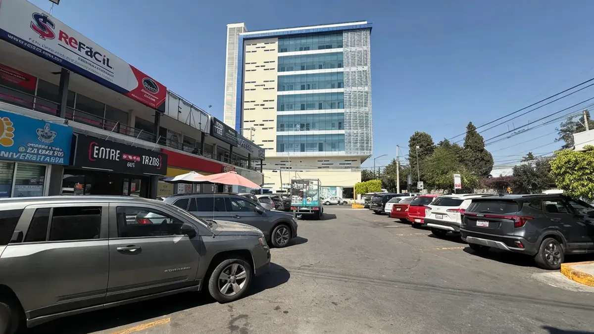 Local Comercial Spot2