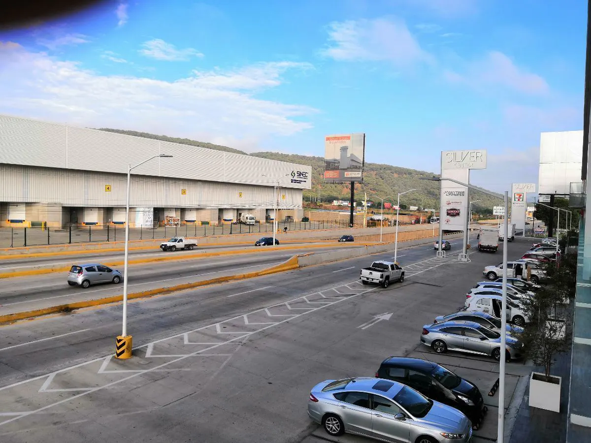 Local Comercial Spot2