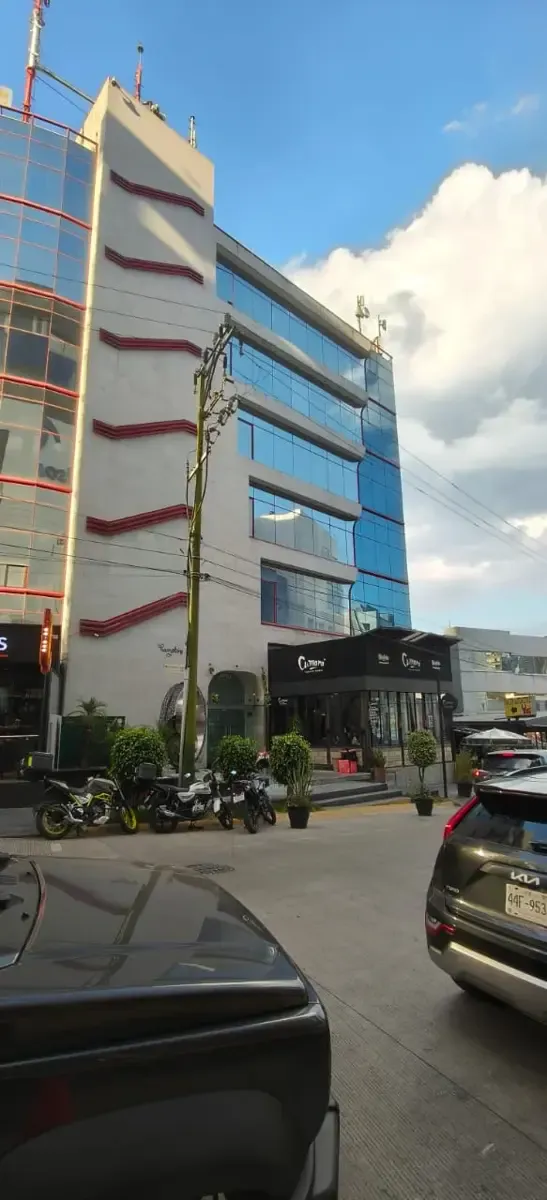 Local Comercial Spot2