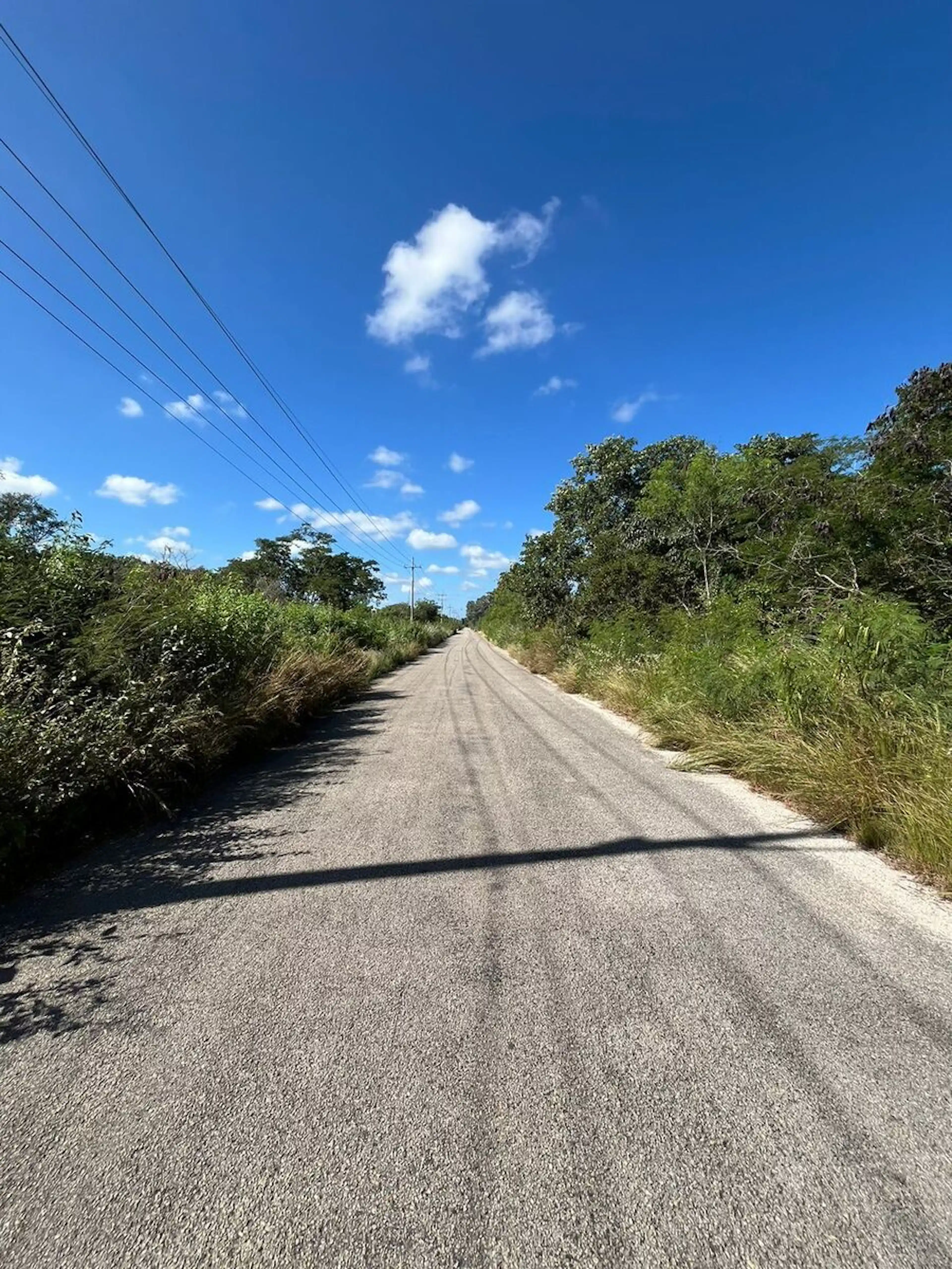 2002 M2 A Metros De Carretera, A 7 Km De Periferico Poniente De Merida