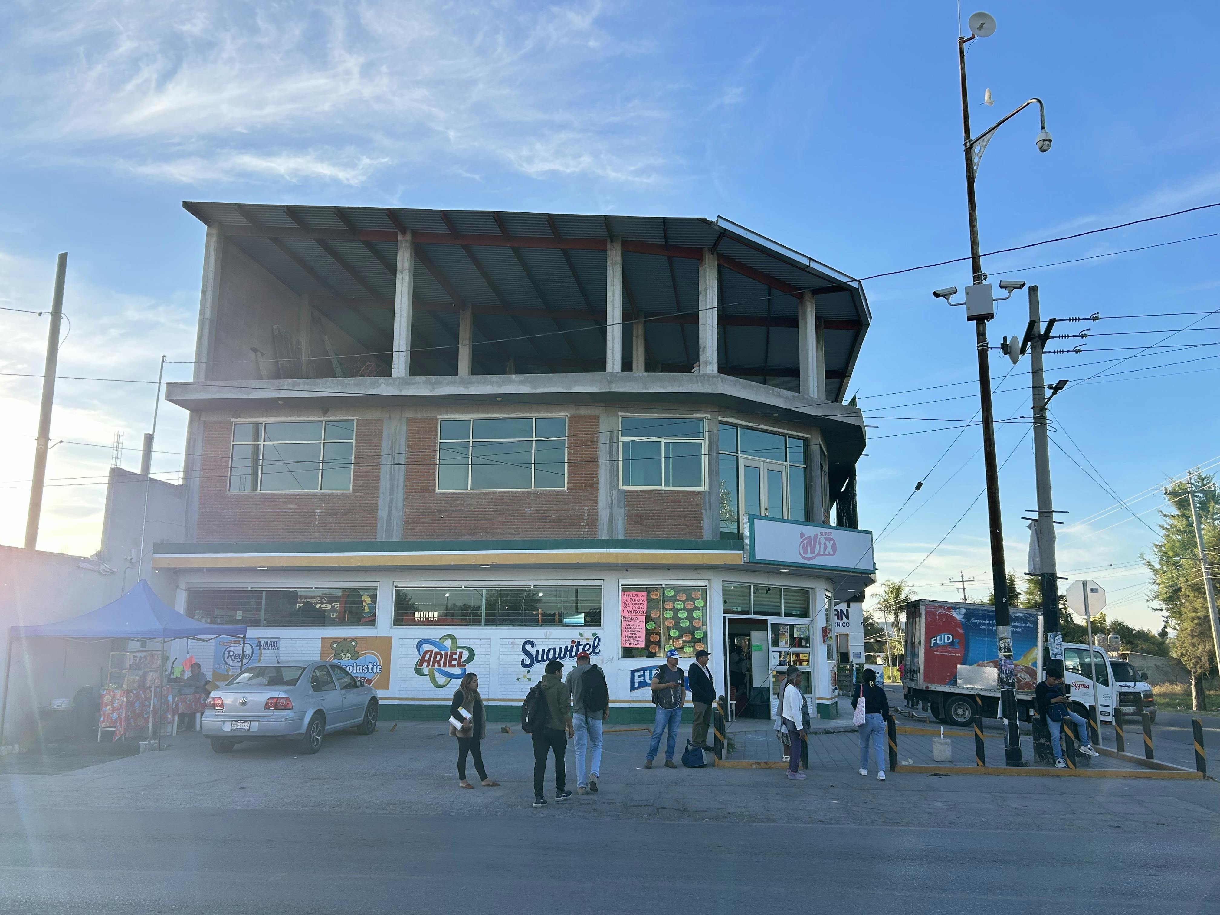 Local Comercial Spot2