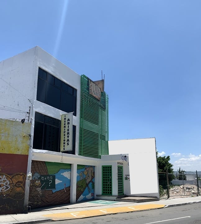 Local Comercial Spot2