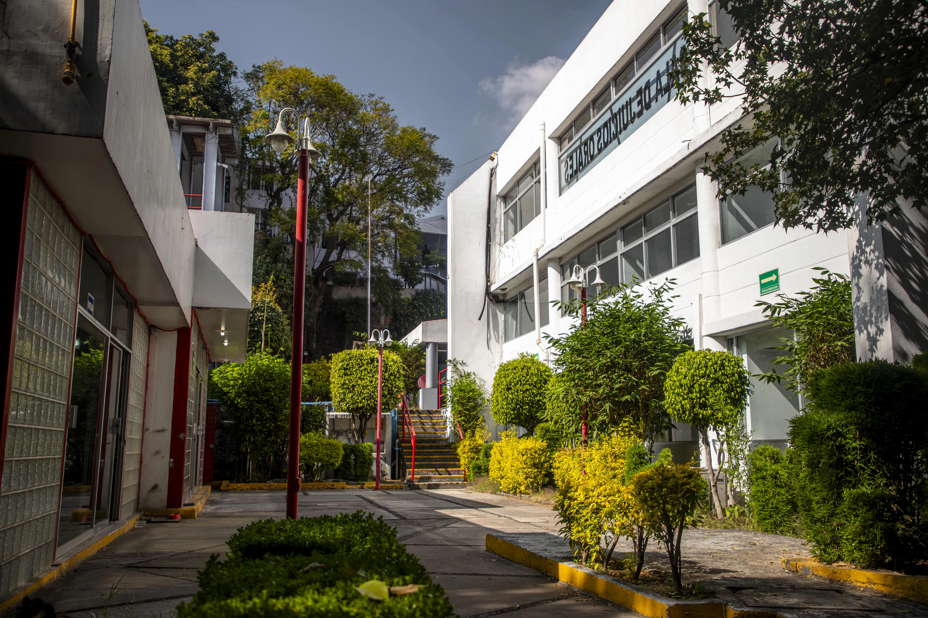 Local Comercial Spot2