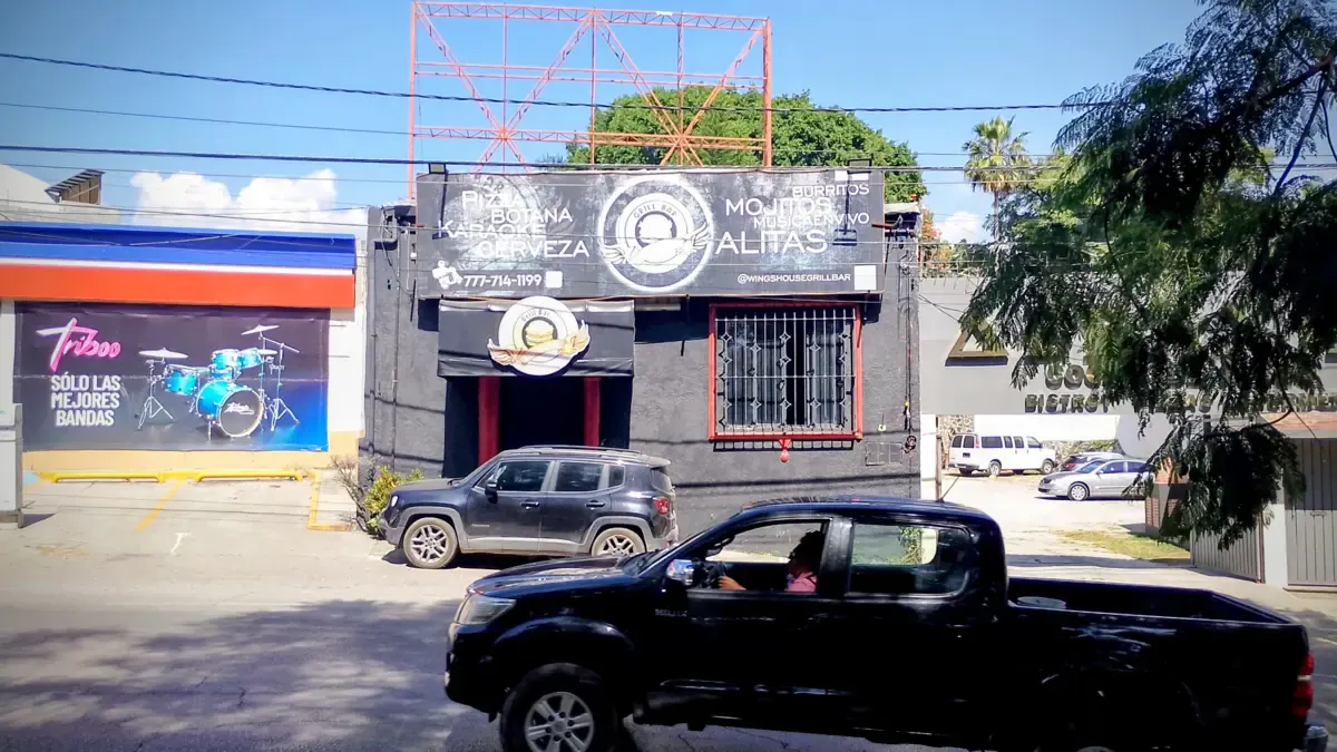 Local Comercial Spot2