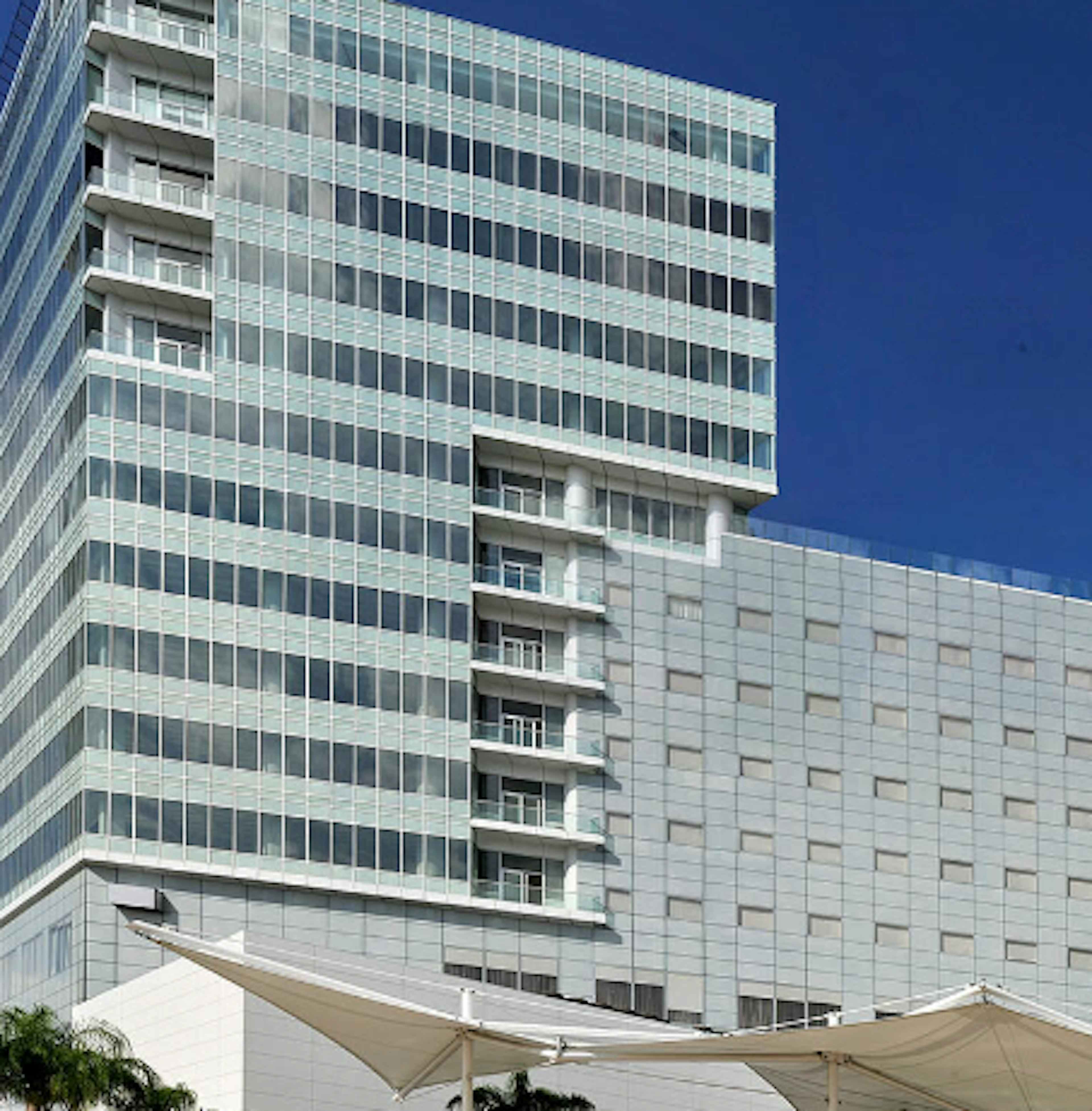 Corporativo Malecón Américas