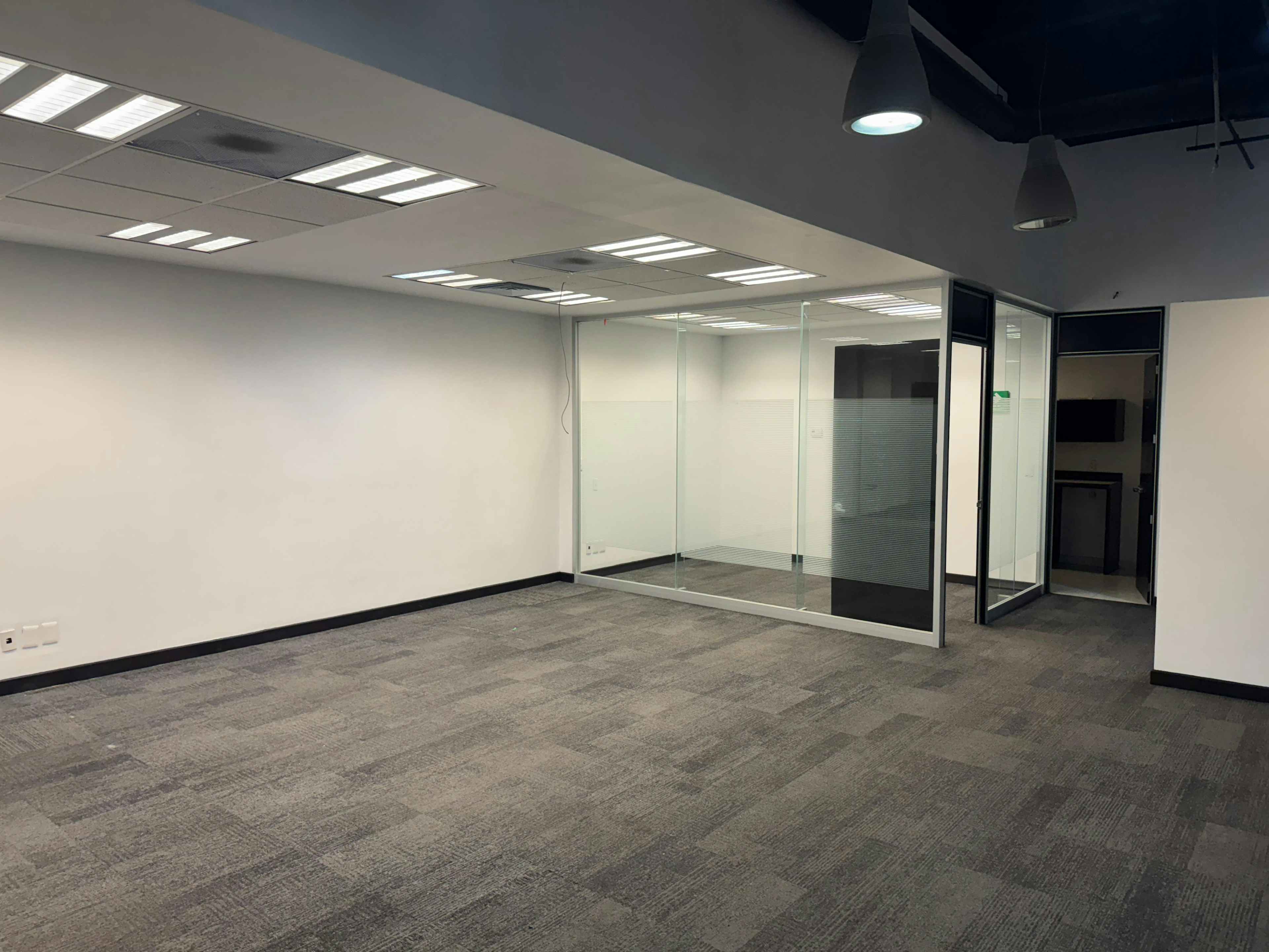 Oficina 146 M²- 4° Piso