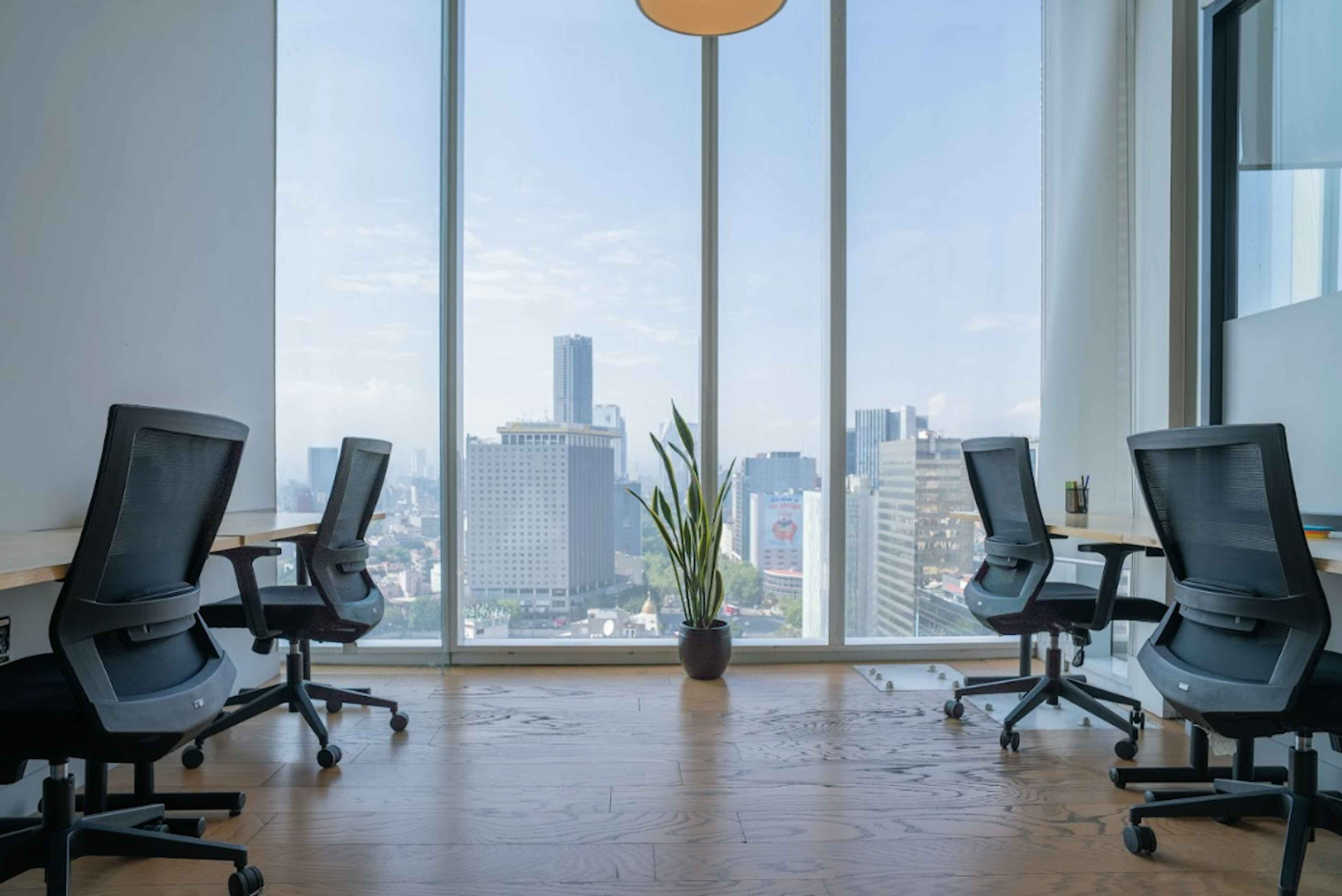 Wework Cervantes Sa. 3-5p