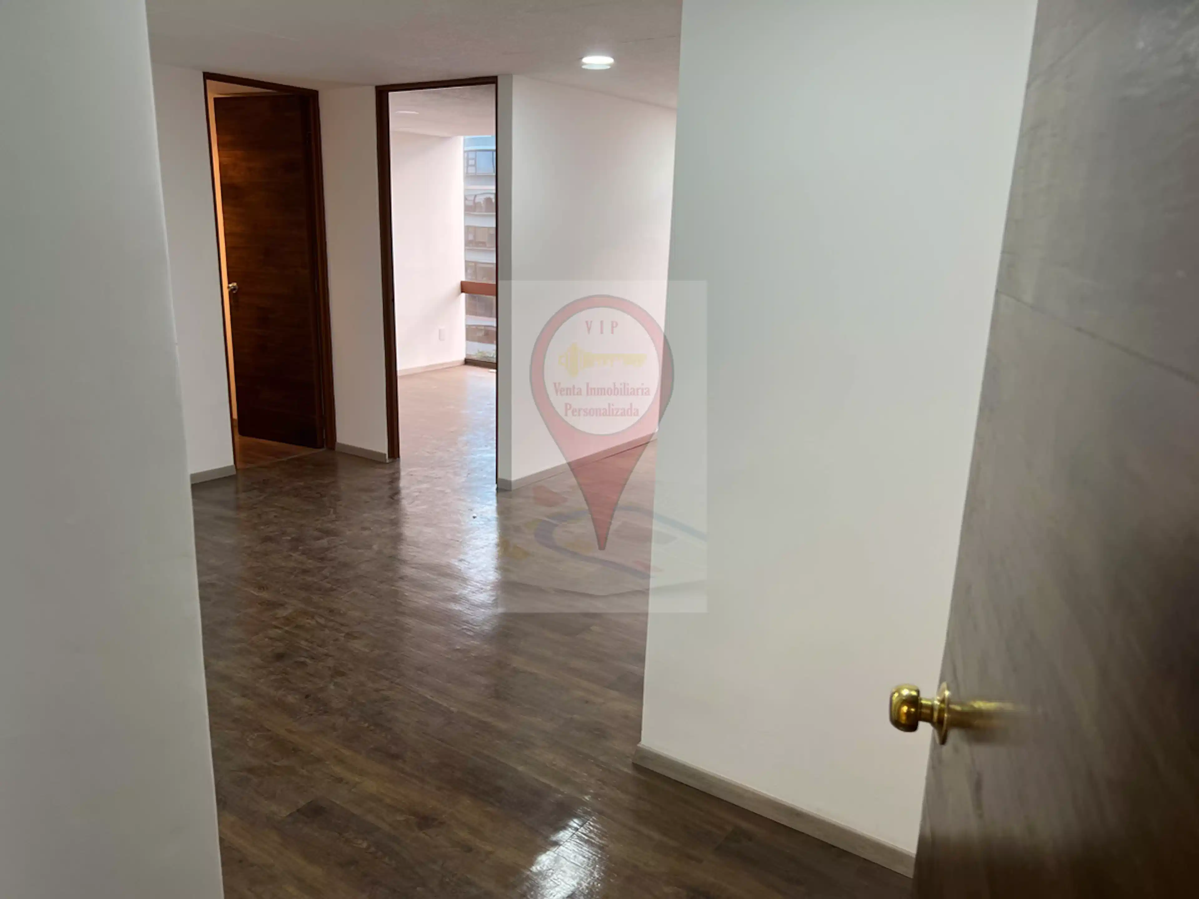 Bosque De Ciruelos 180