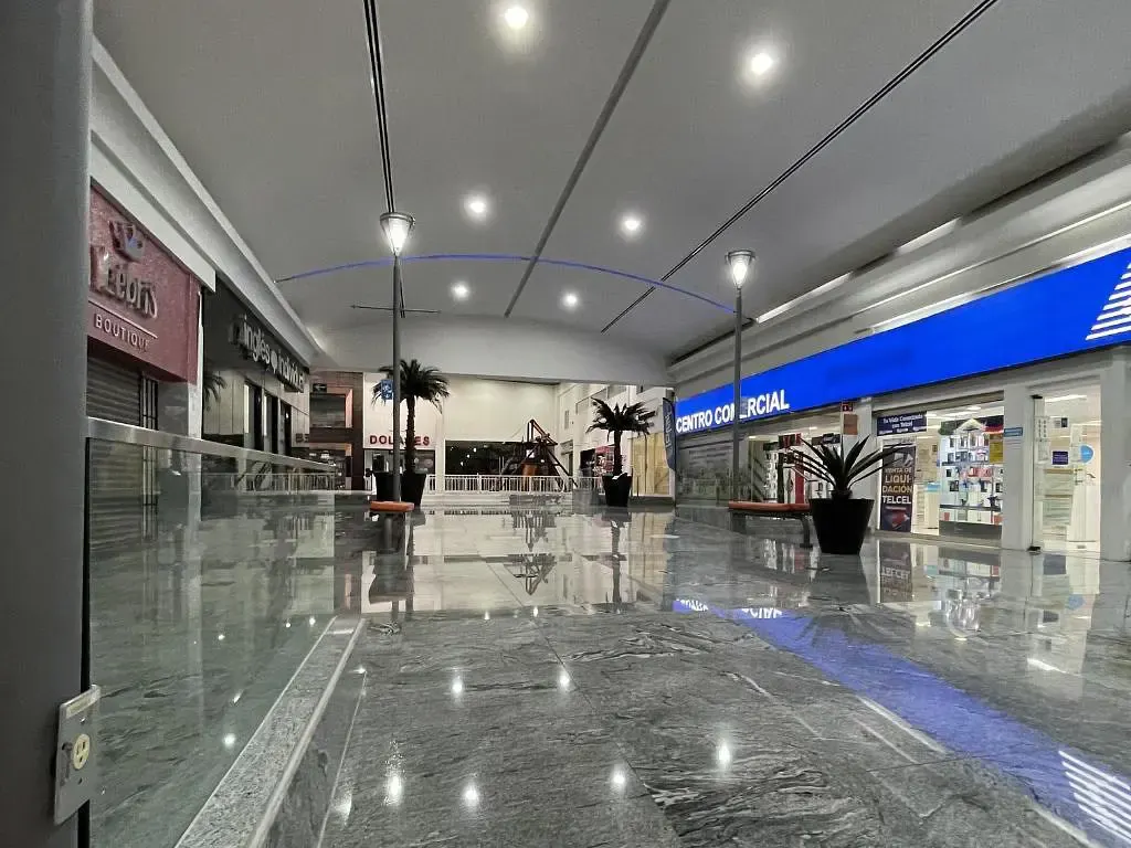 Local Comercial Spot2