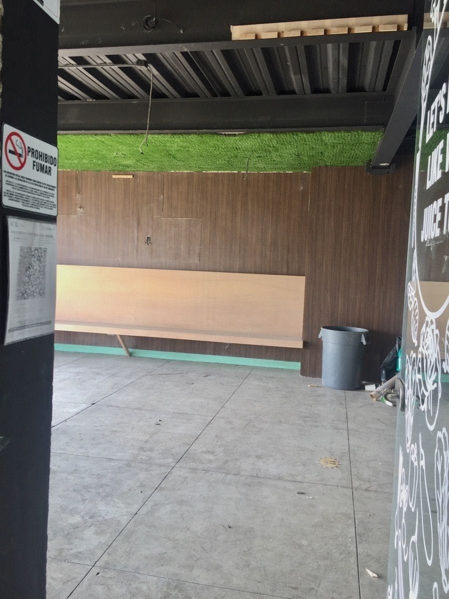 Local Comercial Spot2