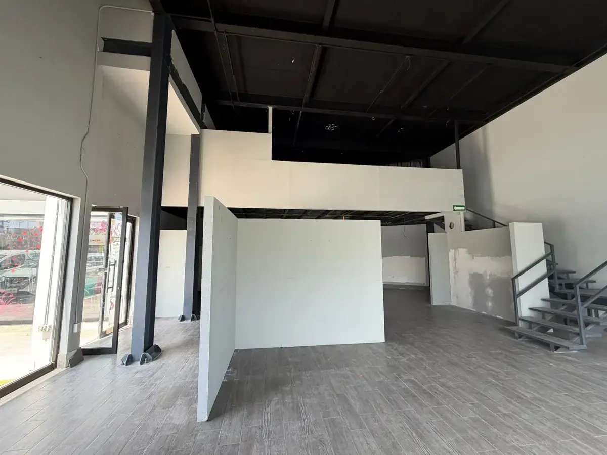 Local Comercial Spot2
