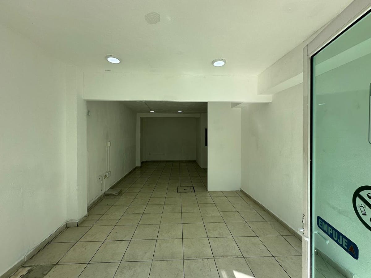 Local Comercial Spot2