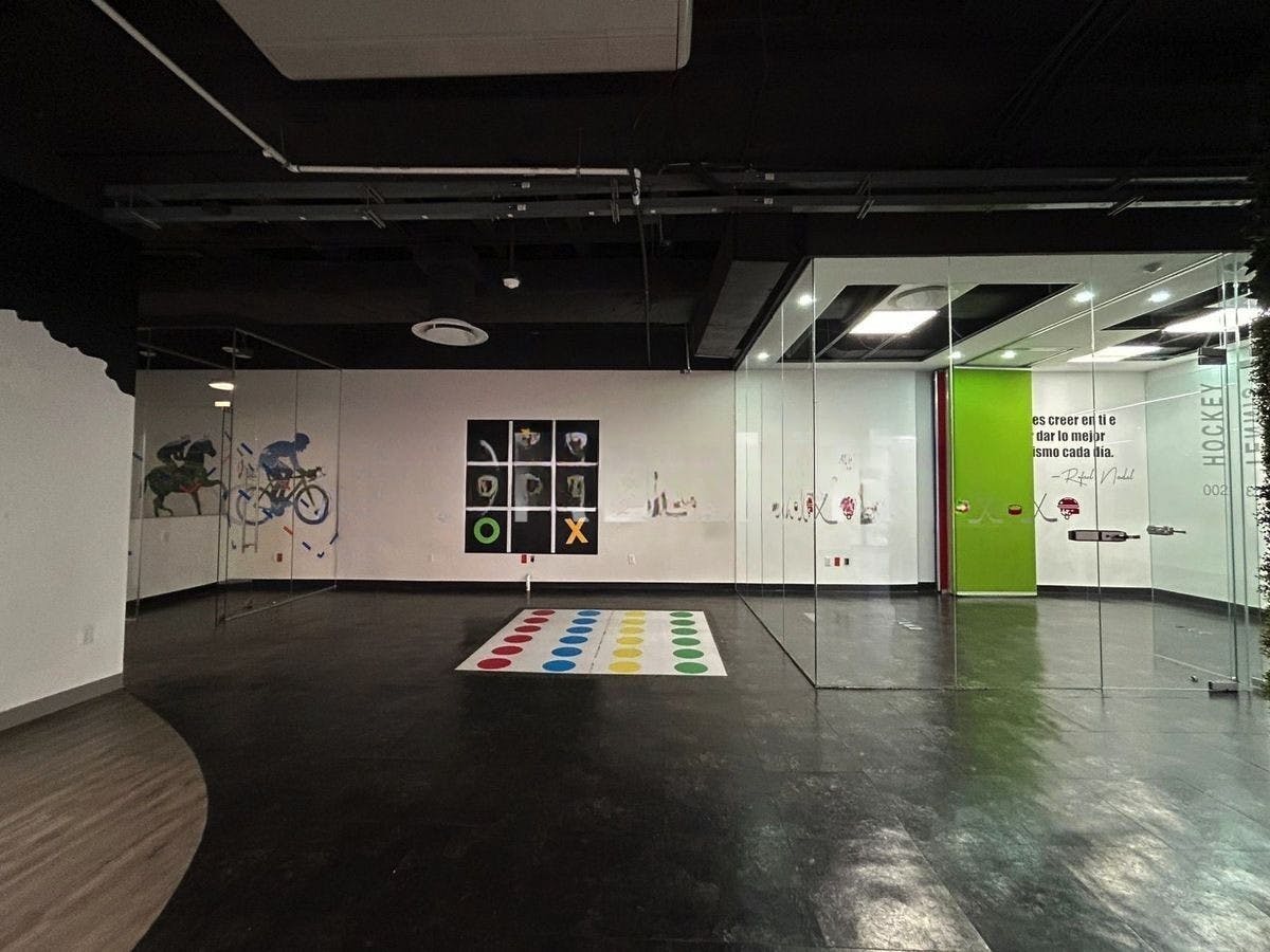 Local Comercial Spot2